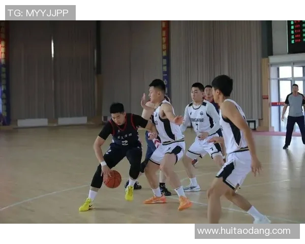 南昌八一对决福建晋江决战赛场展现篮球激情与团队精神